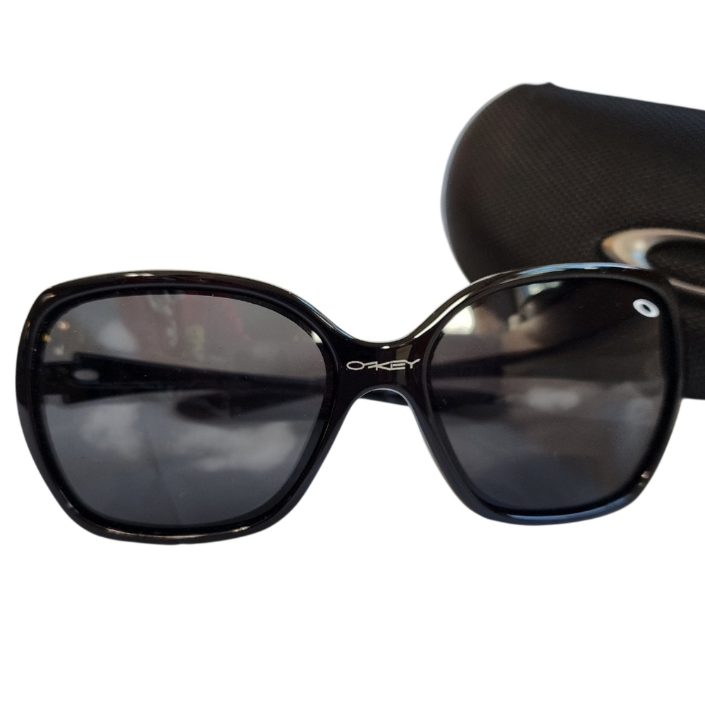 Oakley Overtime Sunglasses Black Frame Original Lenses New Nose Pads & Case EUC